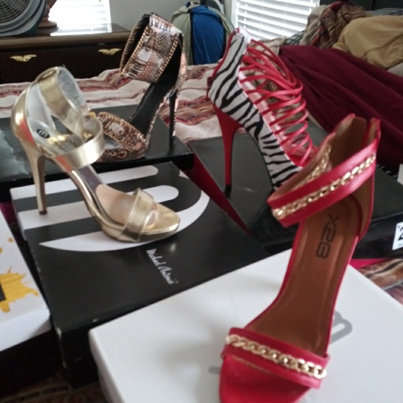 Shoes - Picture 1 of 5
